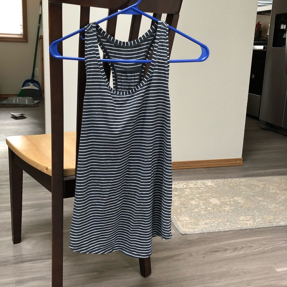 Lululemon pleated tank